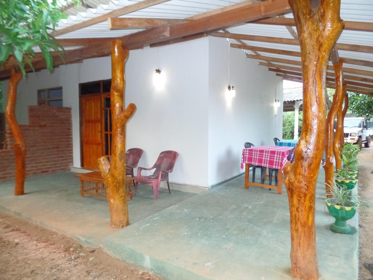 Amaya River Side Homestay Σιγκιρίγια Εξωτερικό φωτογραφία